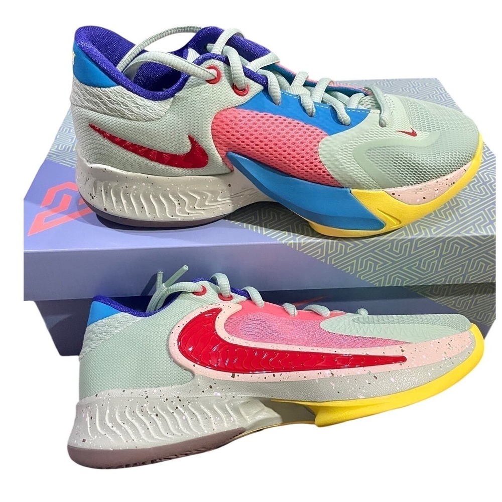 Nike Zoom Freak 4 SE GS Enamel Green University Red‎ DQ0557-300 Mens 4.5Y